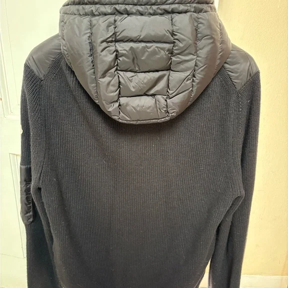 Men’s Moncler Black Puffer Jacket - Picture 3 of 5